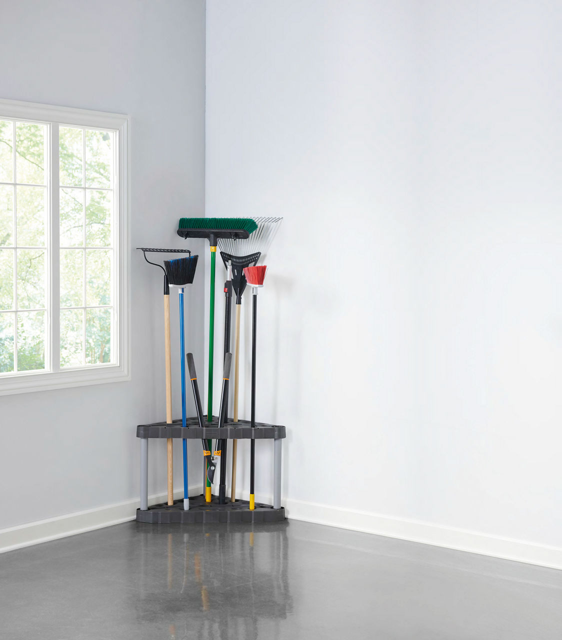 FastTrack® Garage Corner Tool Tower Rack - US 4038