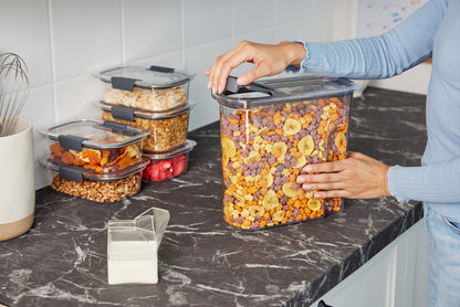 Brilliance™ Pantry Cereal Keeper, 18-Cup Airtight Cereal Container - US 1166